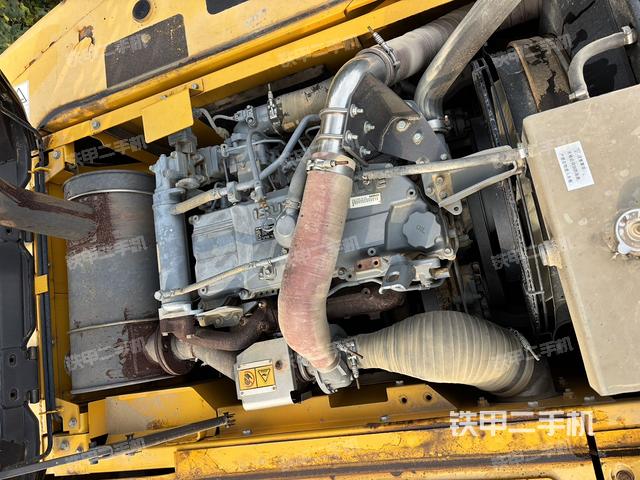 發(fā)動(dòng)機(jī)整體俯視（整機(jī)外觀）