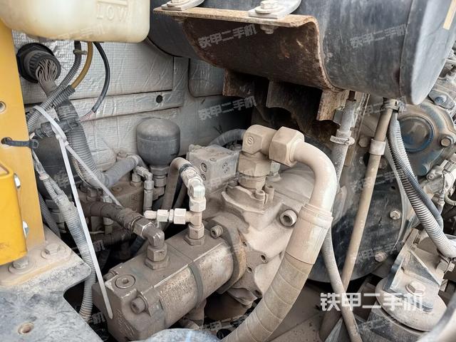 液壓泵室（大件艙室）