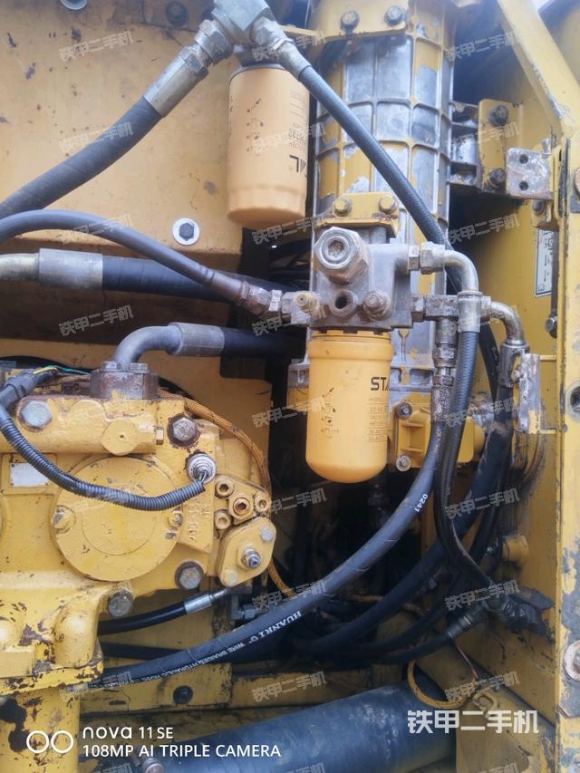 電瓶（大件艙室）