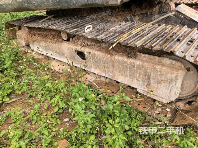 左侧履带整体 （行走机构）