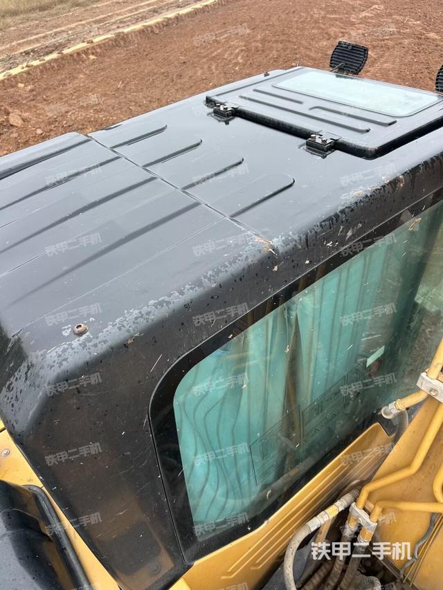 驾驶室顶部俯视（上车部件）