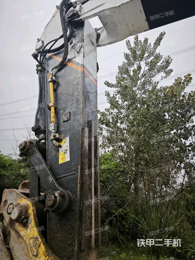 小臂整體左后（工作和回轉(zhuǎn)裝置）