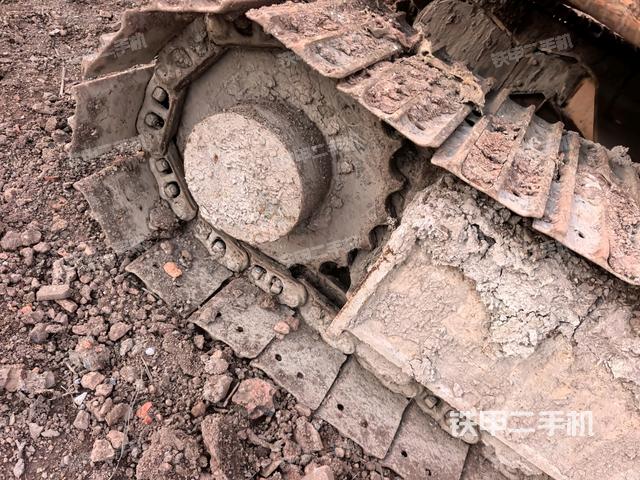 左驅(qū)動(dòng)輪（行走機(jī)構(gòu)）