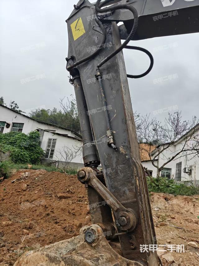 小臂整體左后（工作和回轉(zhuǎn)裝置）