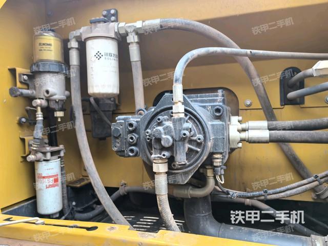 電瓶（大件艙室）