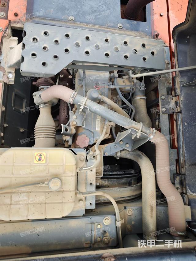 发动机整体俯视（整机外观）