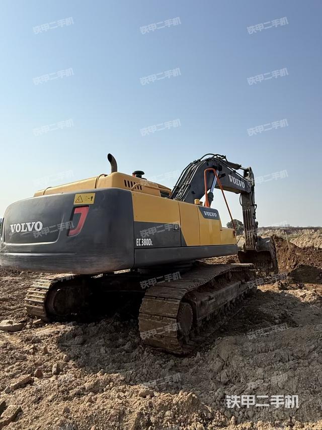 整機右后45°（整機外觀）