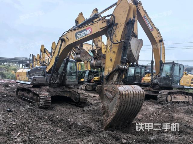 徐工XE380DK挖掘機(jī)