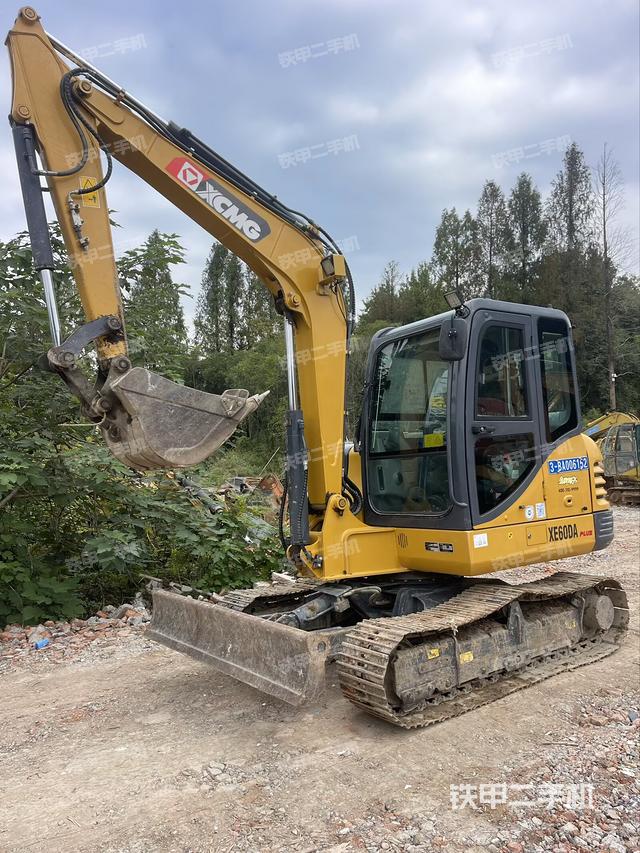 徐工XE60DA挖掘机