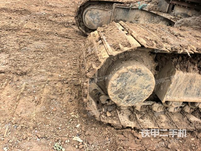 左侧履带整体 （行走机构）