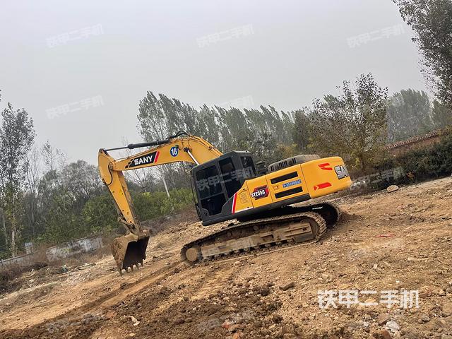 驾驶室顶部（整机外观）