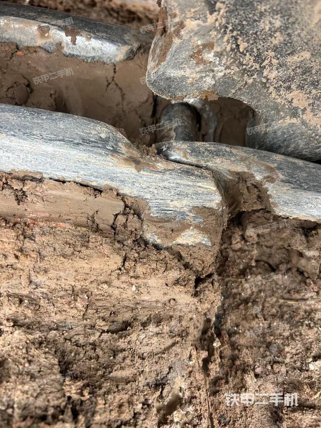 左侧行走马达盖板（行走机构）