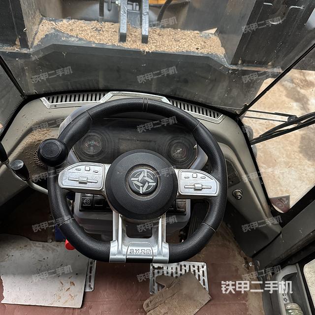 驾驶室操作台（整机外观及大件）