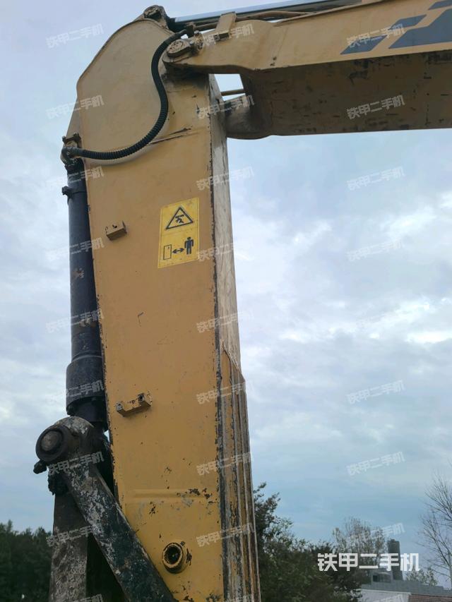 大臂整體?右側(cè)（工作和回轉(zhuǎn)裝置）