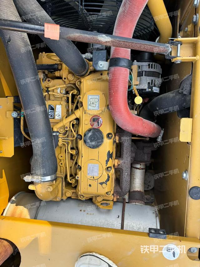 發(fā)動(dòng)機(jī)整體俯視（整機(jī)外觀）