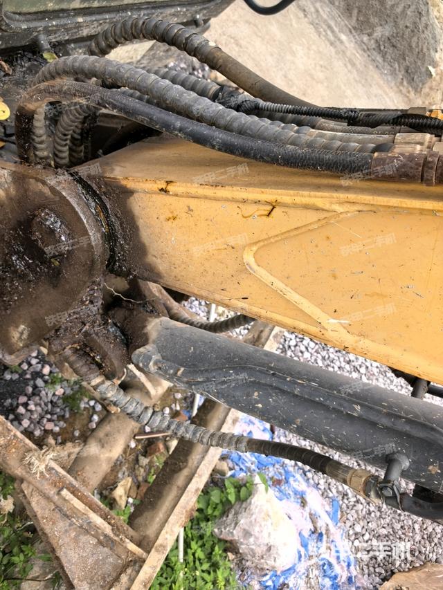 大臂根部 斜（工作和回转装置）