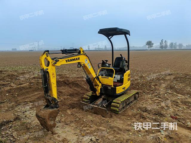 駕駛室整體（整機(jī)外觀）