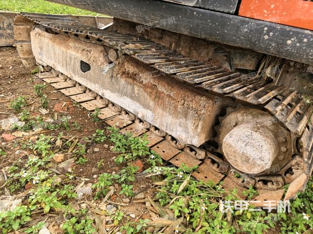 左侧行走马达盖板（行走机构）