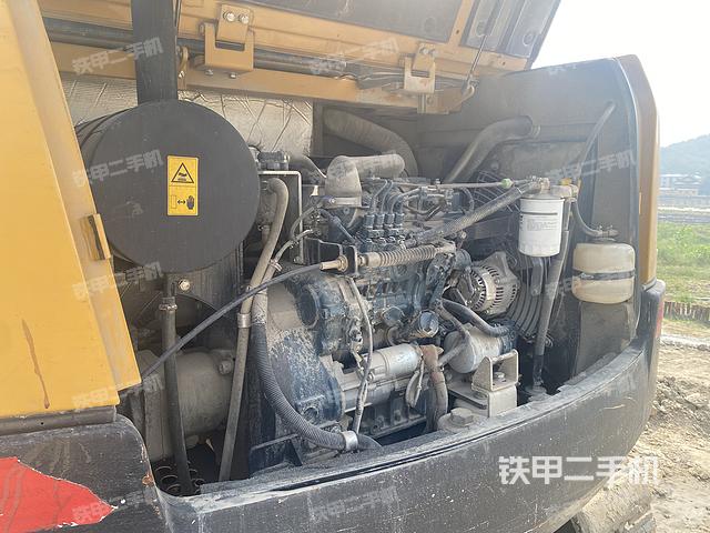 发动机整体俯视（整机外观）