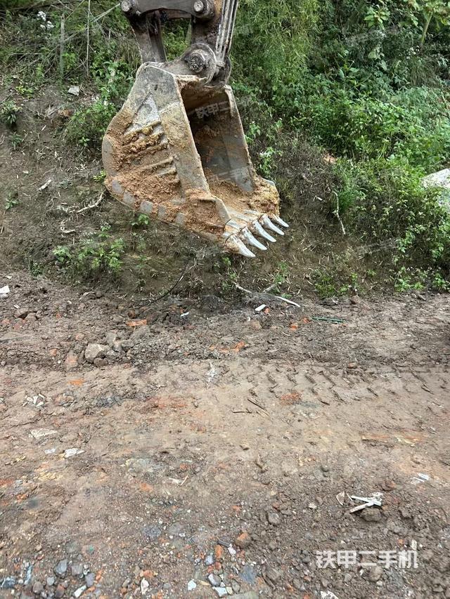 右側(cè)行走馬達(dá)蓋板（行走機(jī)構(gòu)）