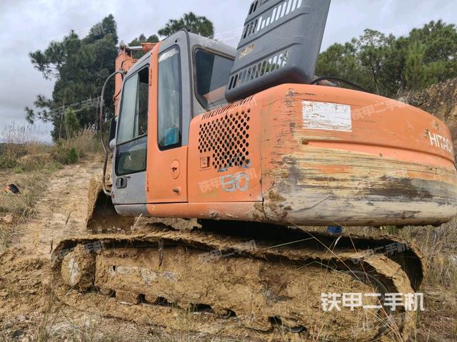 駕駛室整體（整機外觀）