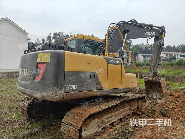 右后45（整機(jī)外觀）