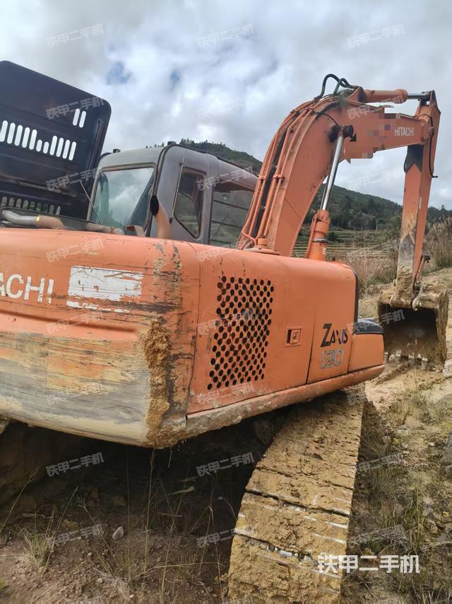 整機右后45°（整機外觀）