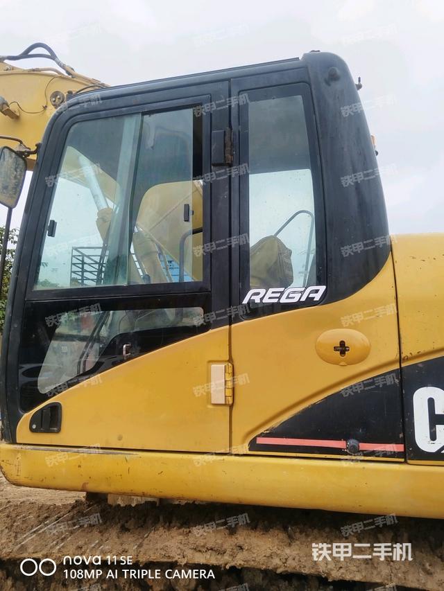 座椅后部（駕駛室部分）