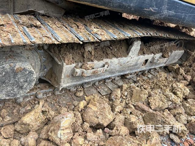 右導(dǎo)向輪（行走機(jī)構(gòu)）