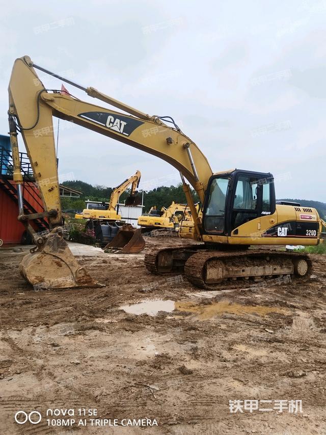 卡特彼勒320D進口挖掘機