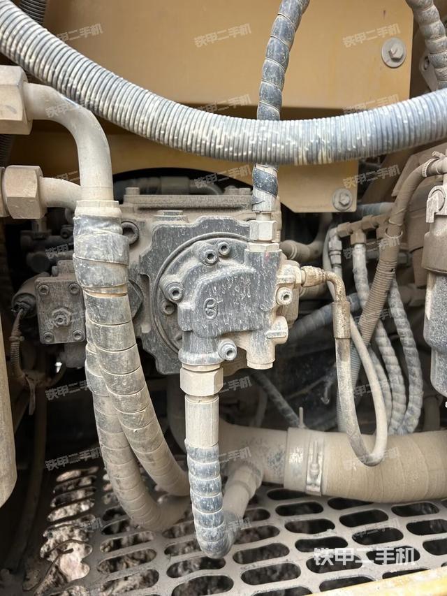 液压泵室（大件舱室）