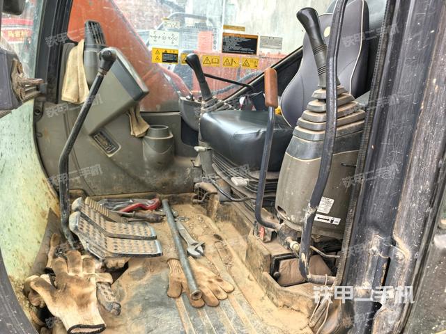 顶棚整体（驾驶室部分）