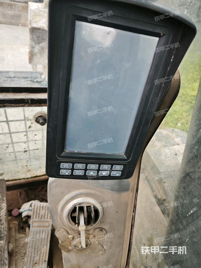 顯示屏?（駕駛室部分）