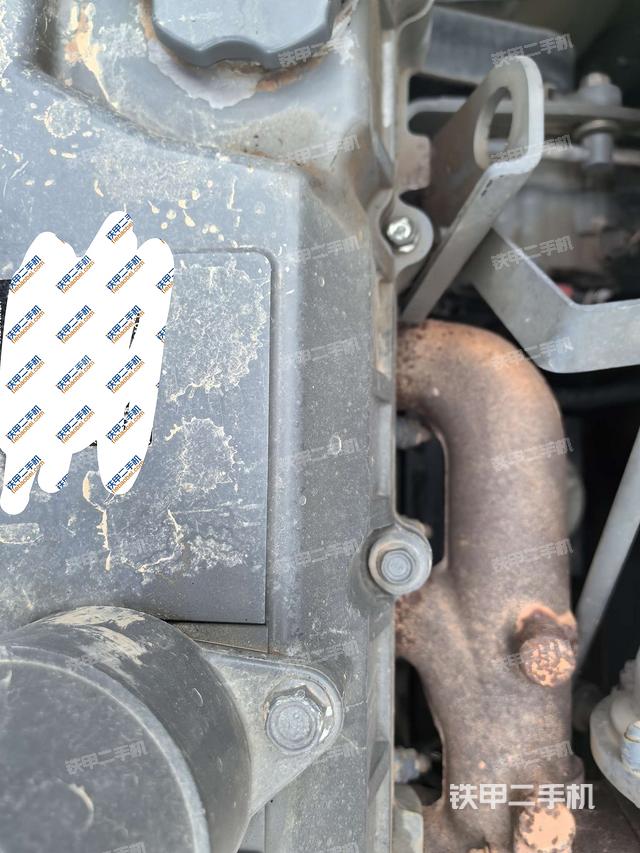 气门室盖螺丝特写（上车部件）