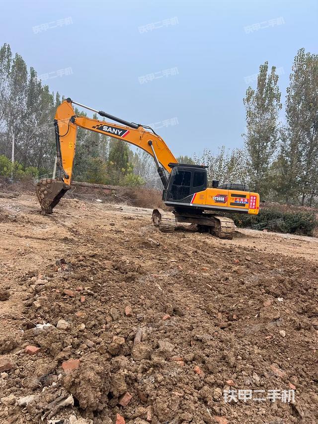 三一重工SY365H挖掘機(jī)