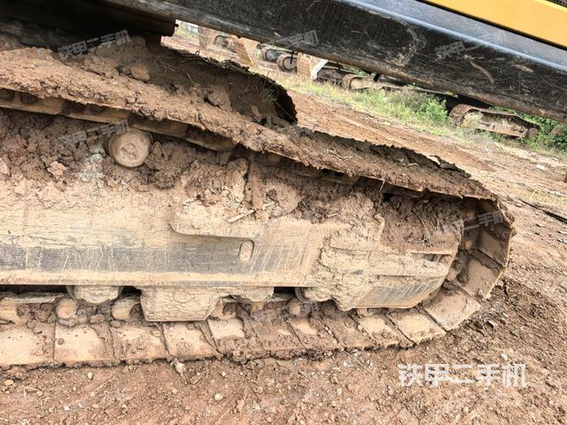 右侧履带整体（行走机构）