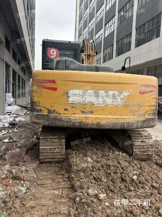 三一重工SY125C挖掘机