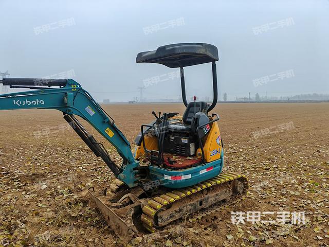 驾驶室整体（整机外观）