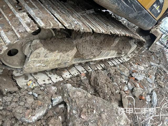 左驱动轮（行走机构）