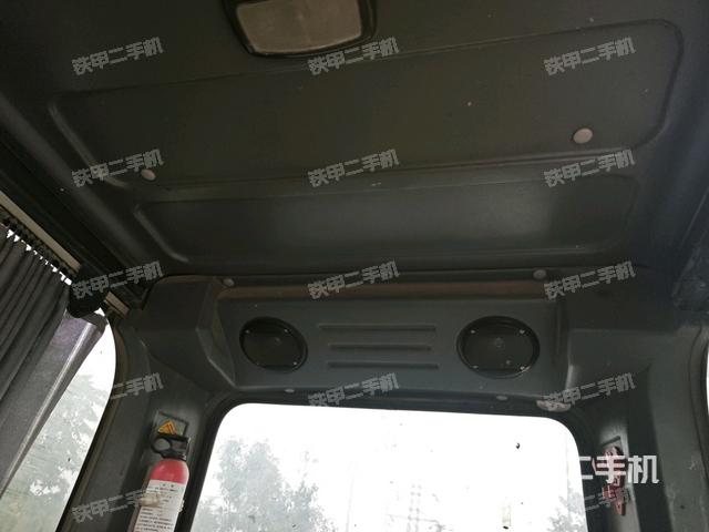 座椅后部（駕駛室部分）