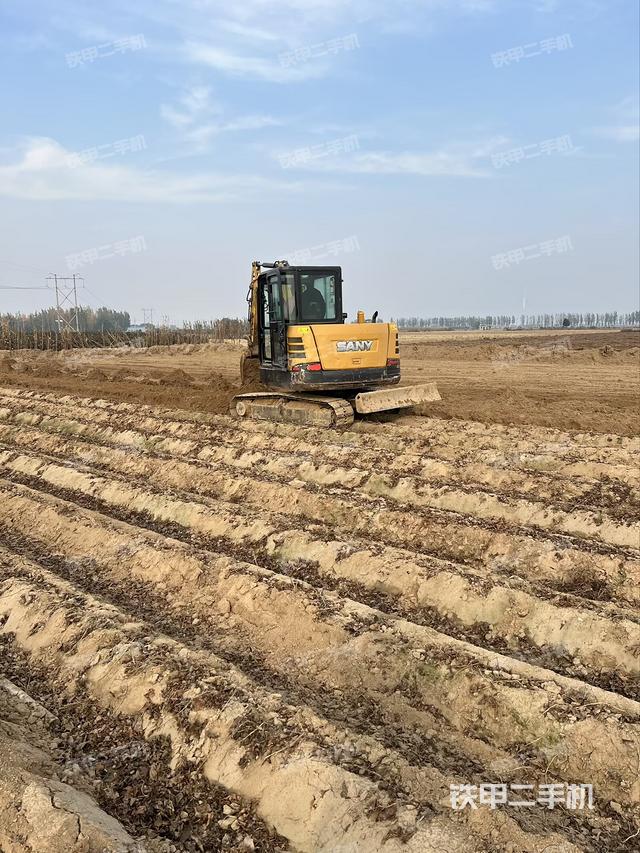 驾驶室整体（整机外观）