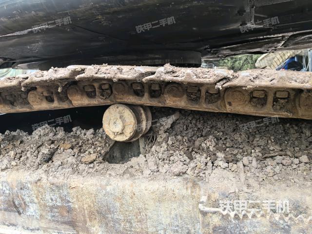 左侧履带整体 （行走机构）