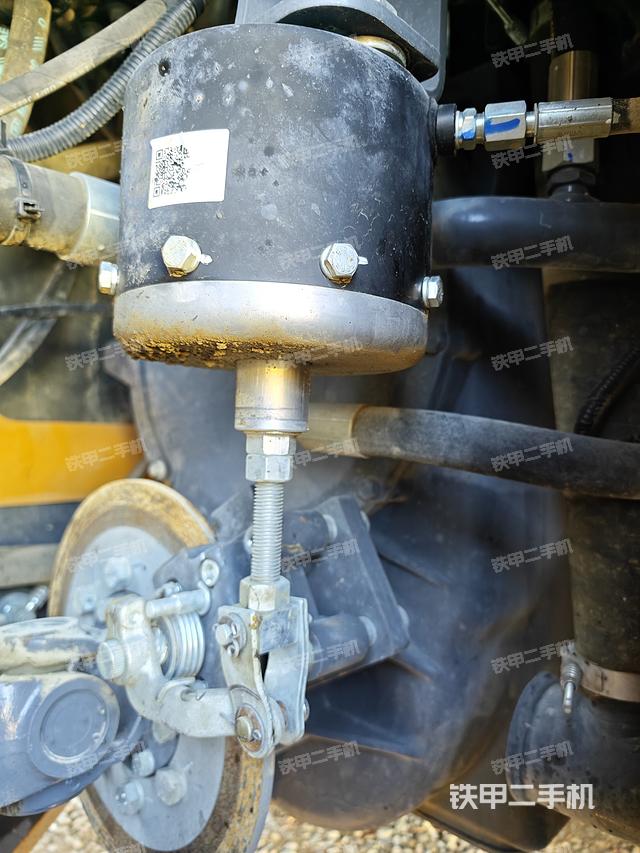 駕駛室工作臺(tái)（整機(jī)外觀及大件）