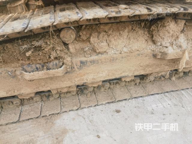 单侧履带整体（整机外观）