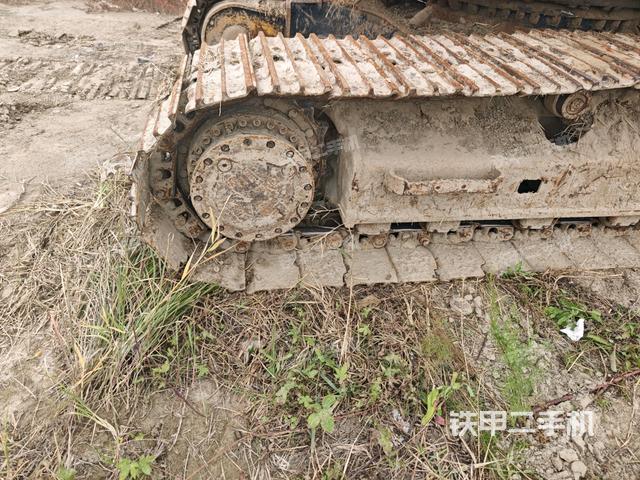 左侧履带整体 （行走机构）