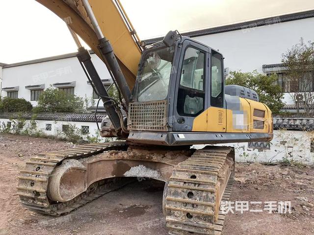 徐工XE370DK挖掘机