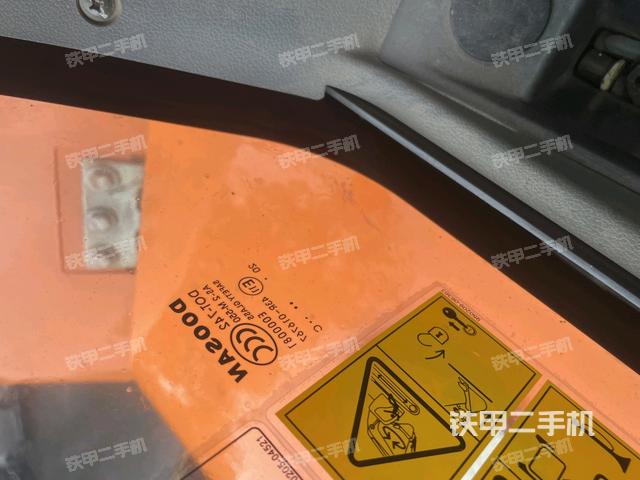 顶棚整体（驾驶室部分）