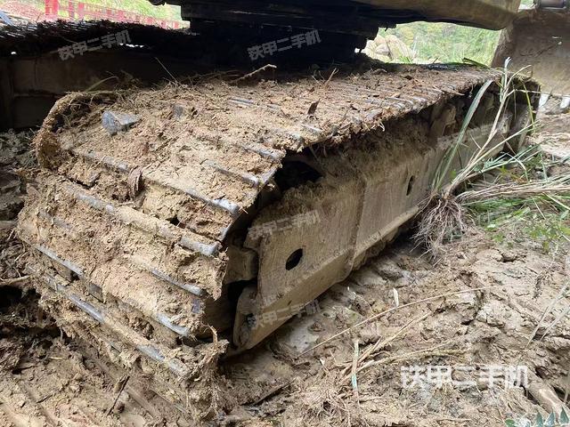 單側(cè)履帶整體（整機(jī)外觀）