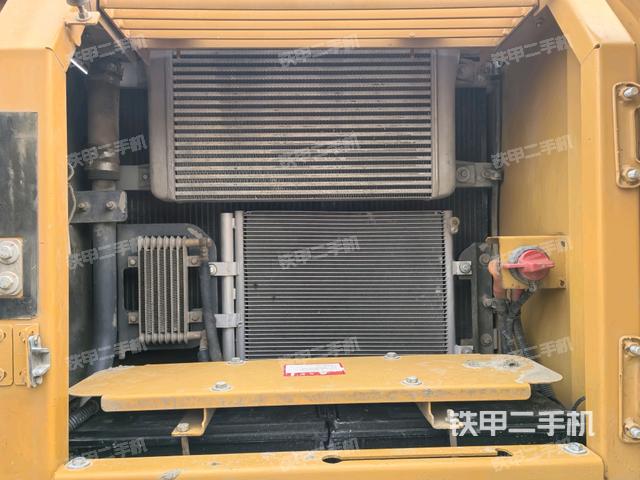 散热器正面（大件舱室）