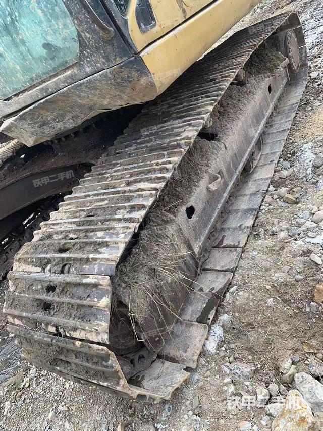 单侧履带整体（整机外观）